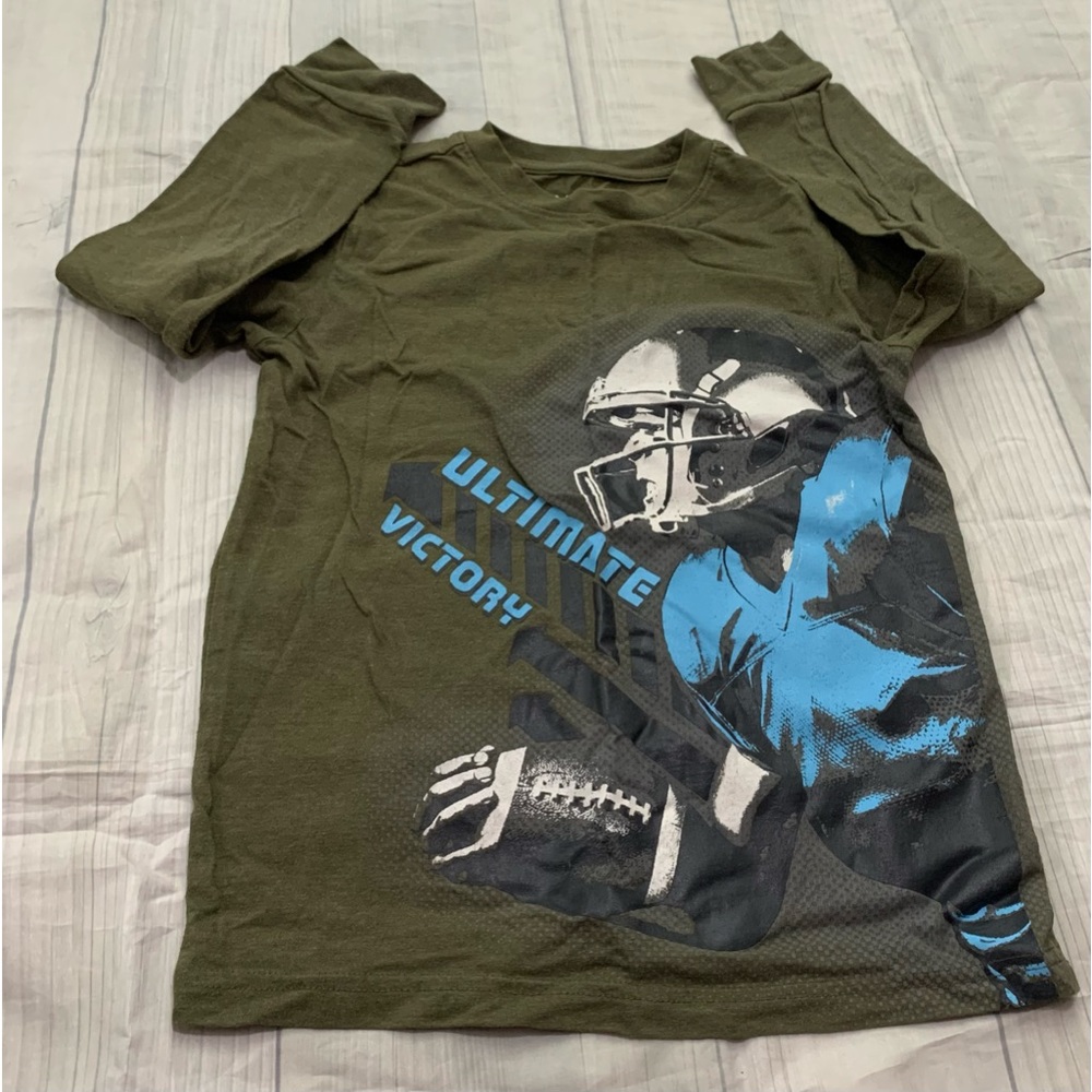 Cat & Jack tee